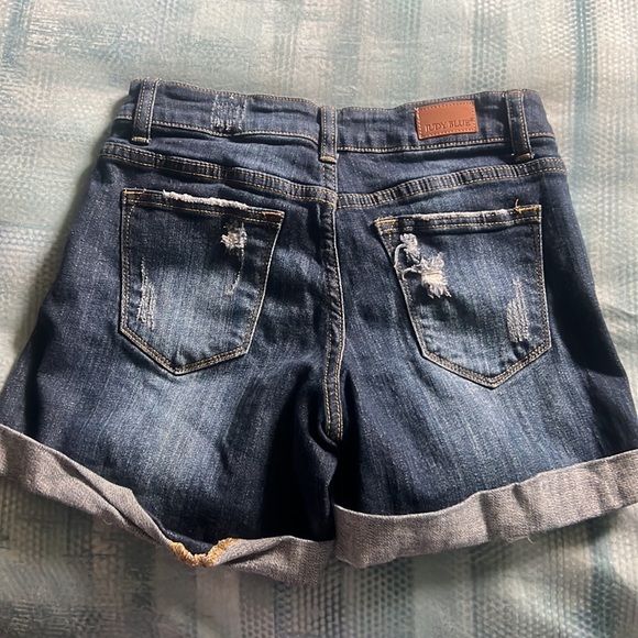 Judy Blue Jean Shorts - Picture 2 of 3